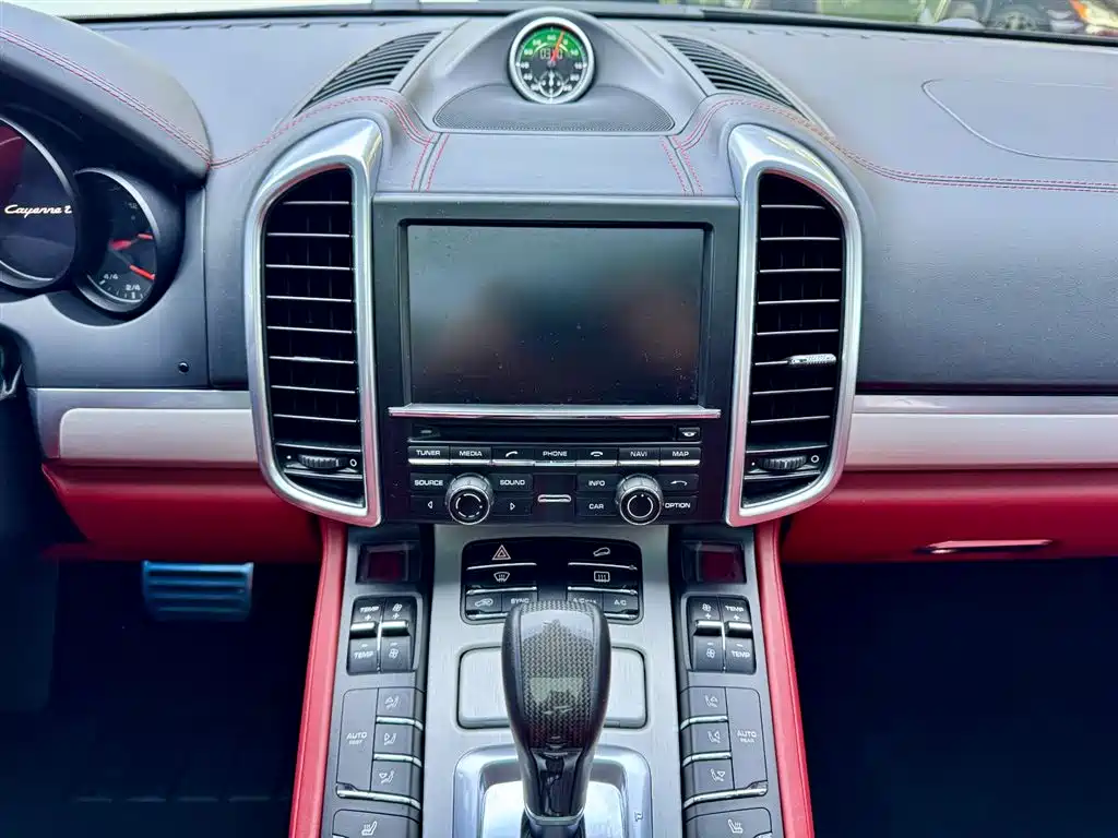 Porsche Cayenne 2015 Cayenne Turbo 4.8T фото 14