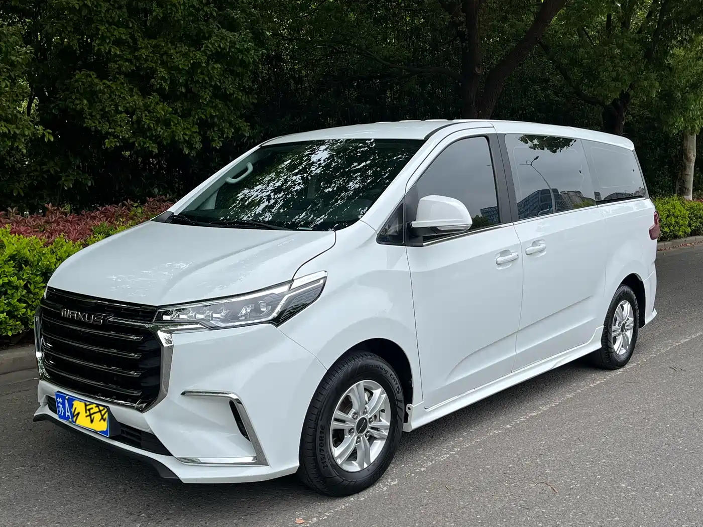 SAIC Maxus Maxus G20 2023 ES 2.0T Gasoline Automatic Premium Edition