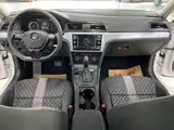 Photo 10 - Volkswagen Lamando