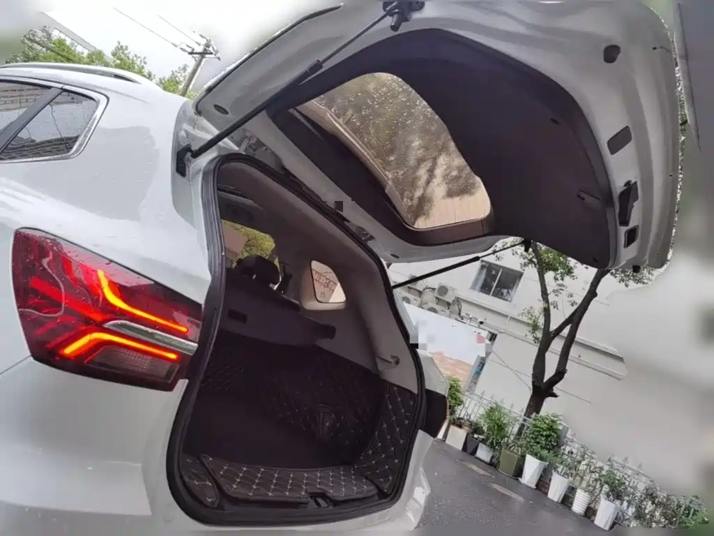 Roewe RX5 2016 2016 20T 2WD Automatic Internet Smart Edition