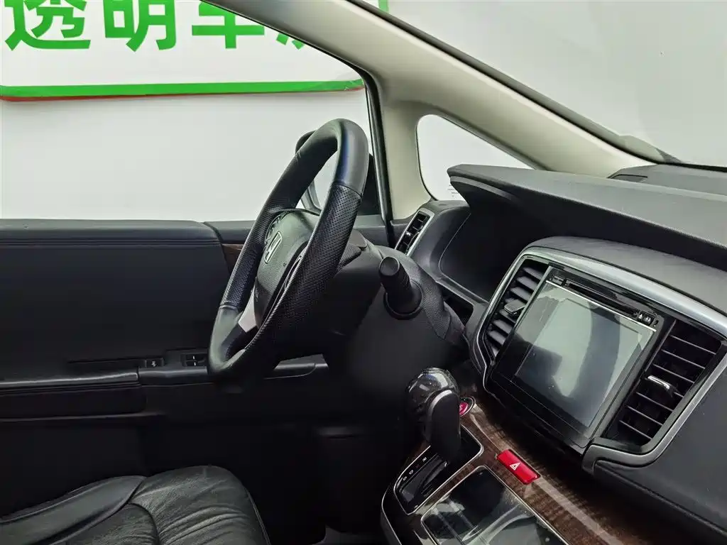 Honda Odyssey 2015 2.4L Smart Edition фото 22