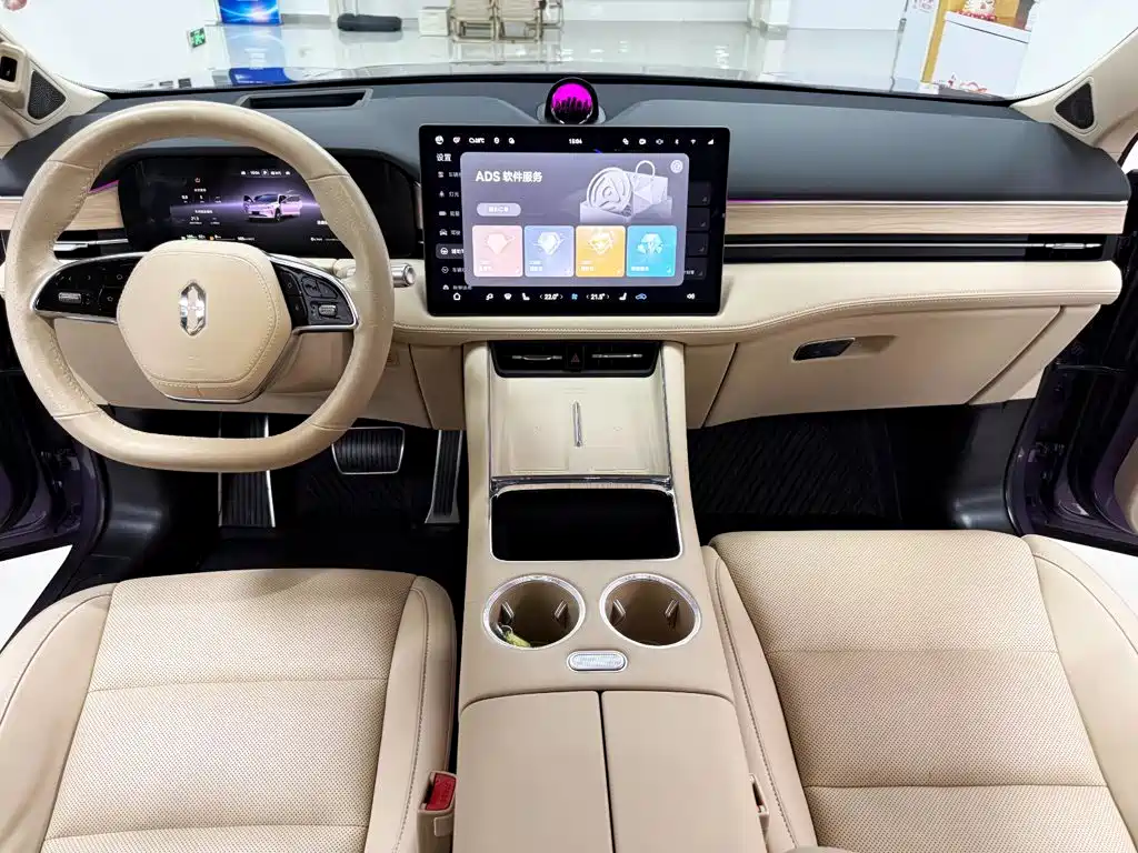 AITO Wenjie AITO M5 2025 2025 Extended Range Ultra AWD