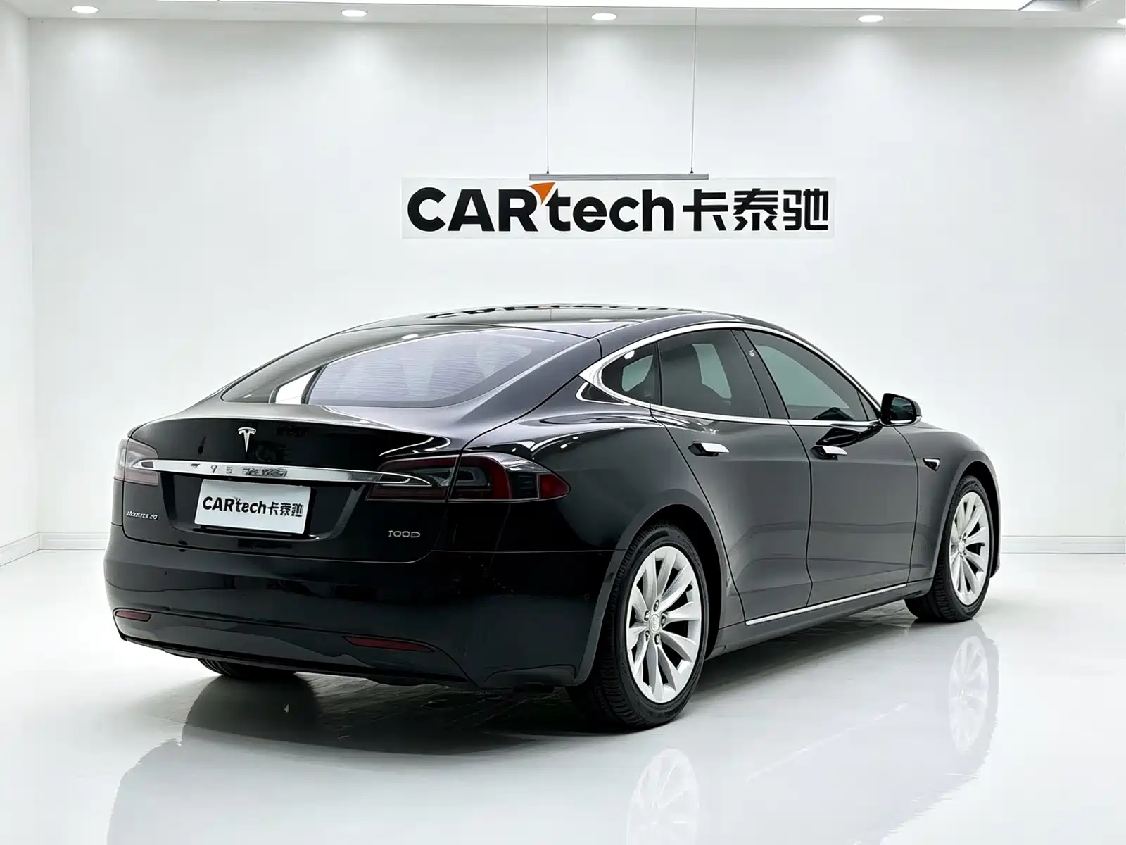 Фото 33 - Tesla Model S