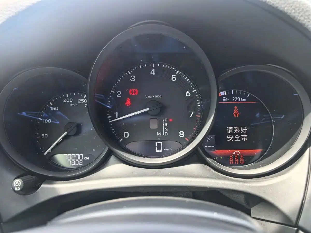 Porsche Macan 2022 Macan 2.0T фото 16