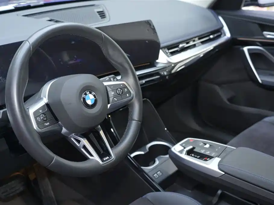 BMW X1 2024 sDrive25Li M Sport Package фото 7