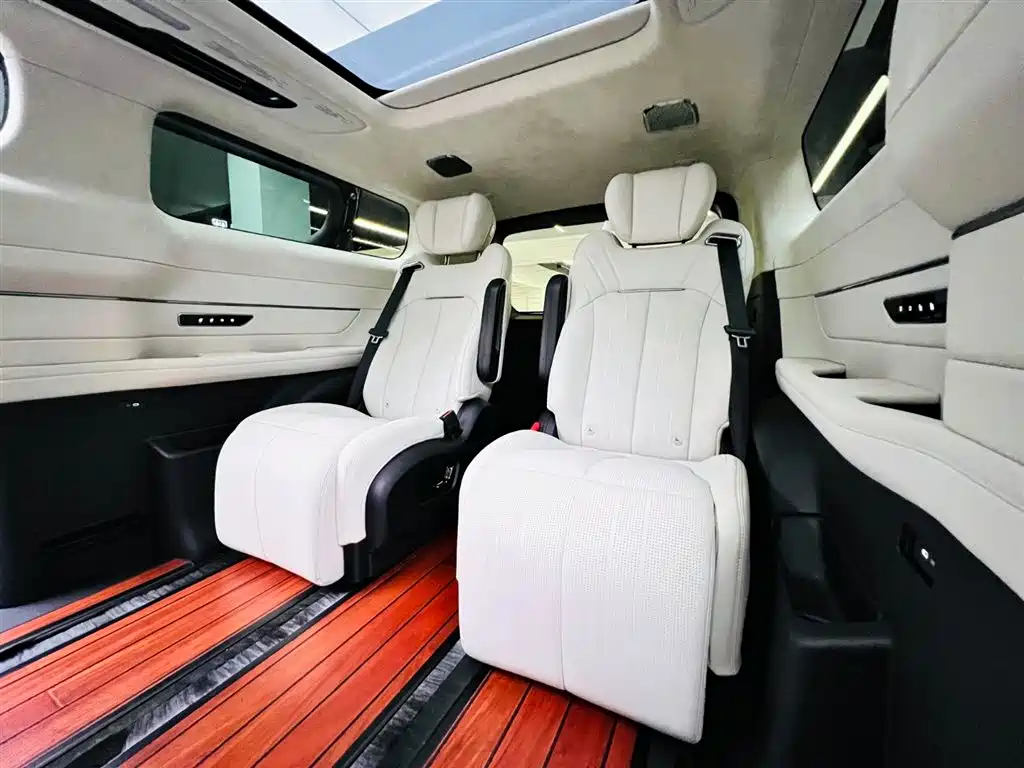 Geely Galaxy Yizhen L380 2025 805km Collector's Edition 4WD фото 20