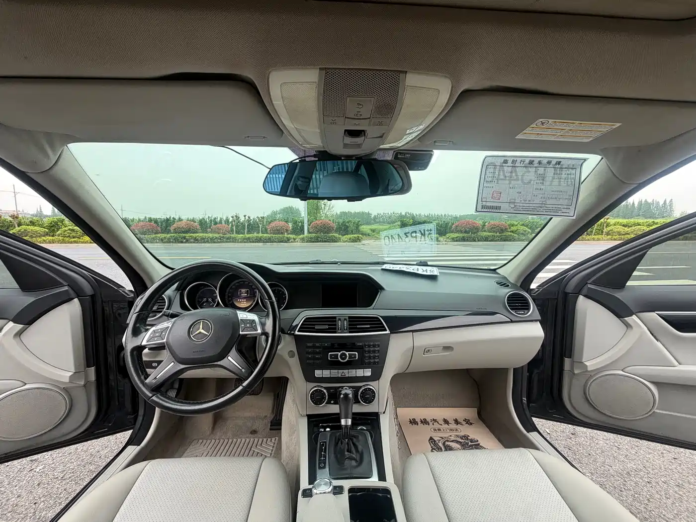 Mercedes-Benz C-Class 2011 C 180K Classic фото 5