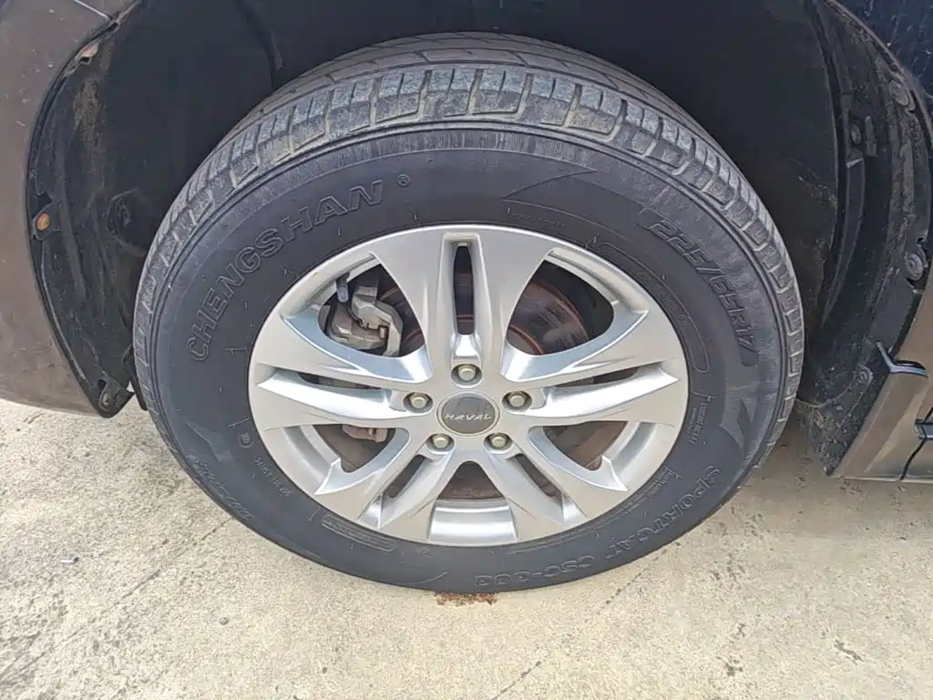 Photo 23 - Haval H6