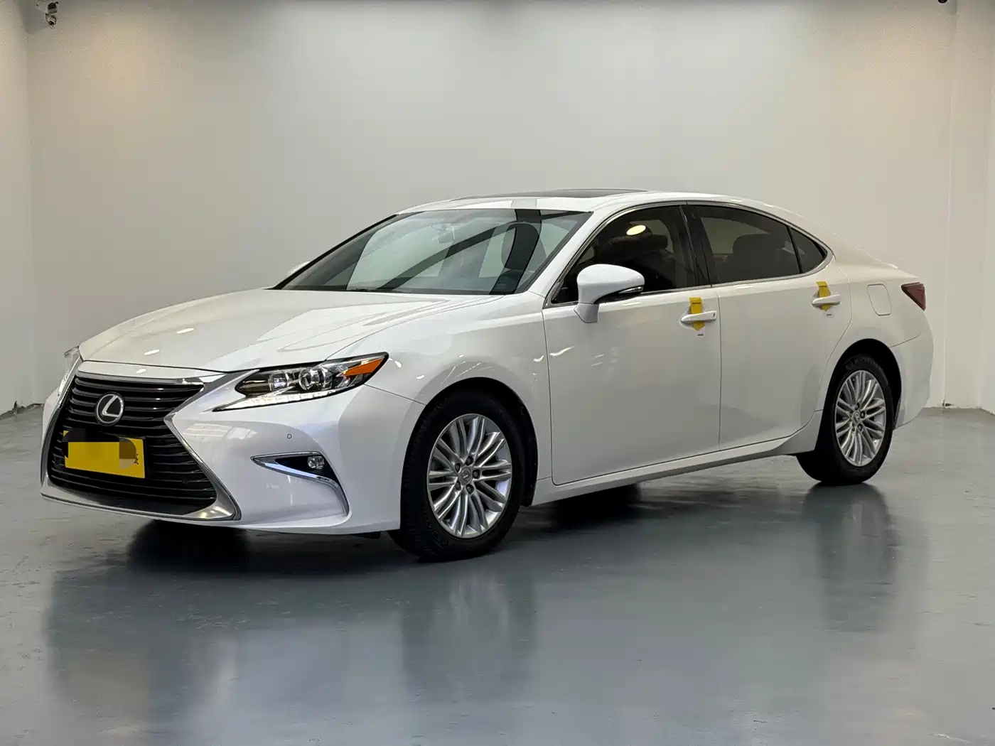 Lexus ES 2015 200 Elite Edition