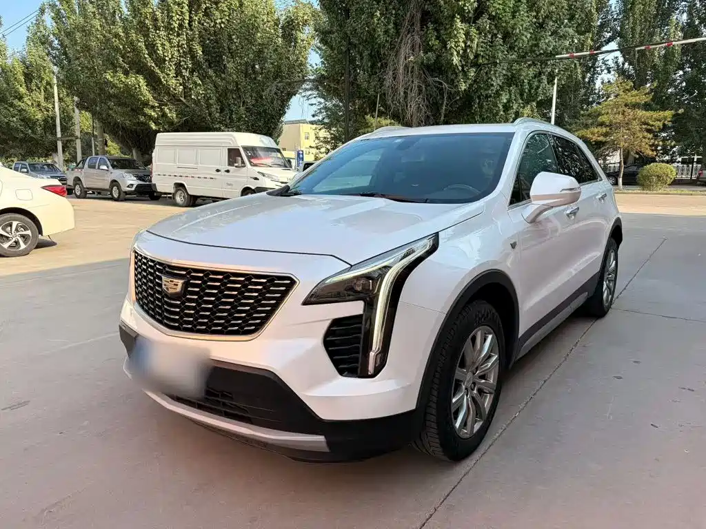 Cadillac XT4 2019 2018 28T FWD Leading Edition