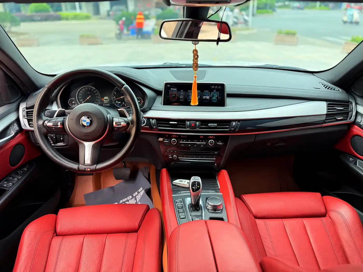 BMW X6 2017 xDrive35i Leading фото 13