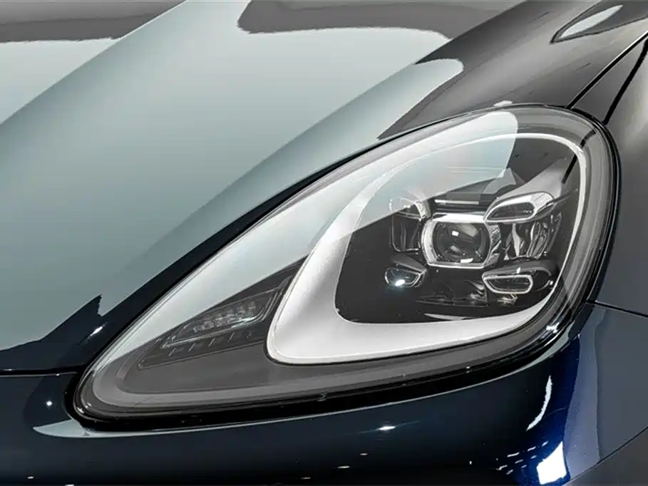 PORSCHE CAYENNE NEW ENERGY
