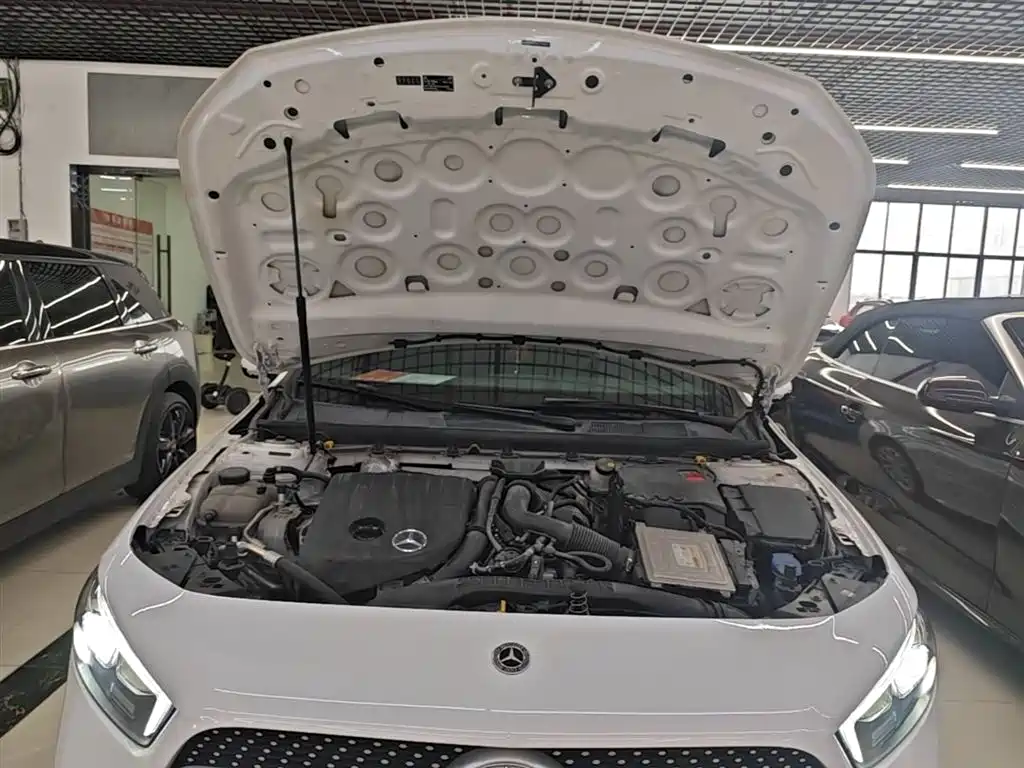 Mercedes-Benz A-Class 2022 Facelift A 200 L Sport Sedan Fashion Style фото 20