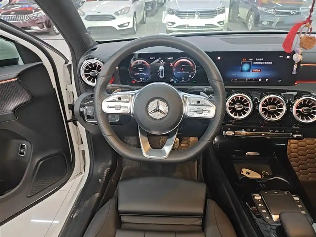 Mercedes-Benz A-Class 2022 Facelift A 200 L Sport Sedan Fashion Style фото 11