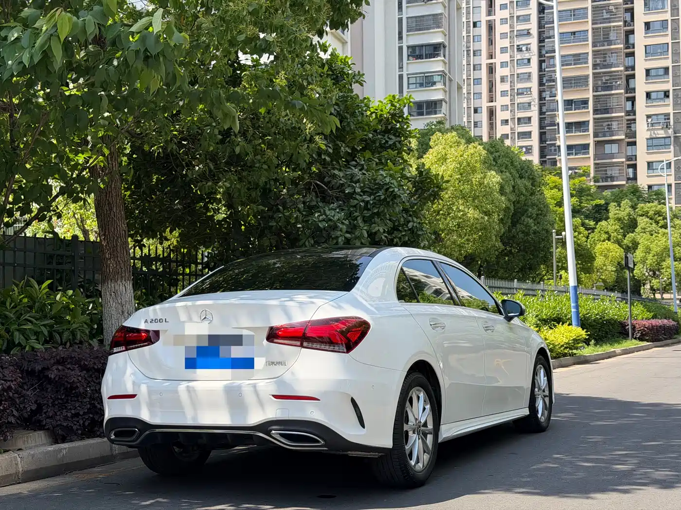 Mercedes-Benz A-Class 2021 A 200 L Sport Sedan Fashion Edition фото 12