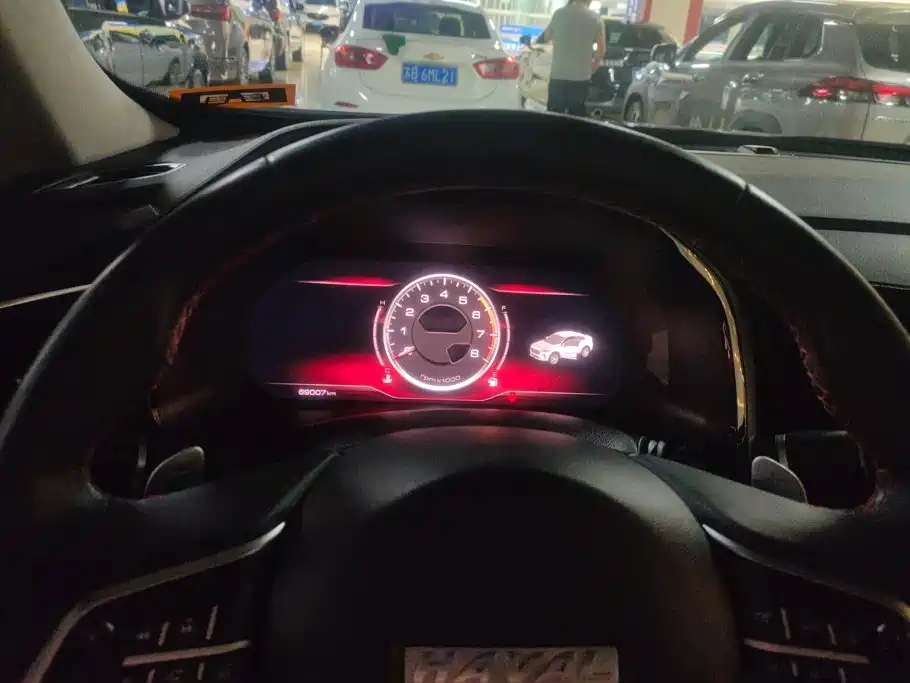 Фото 13 - Haval F7x