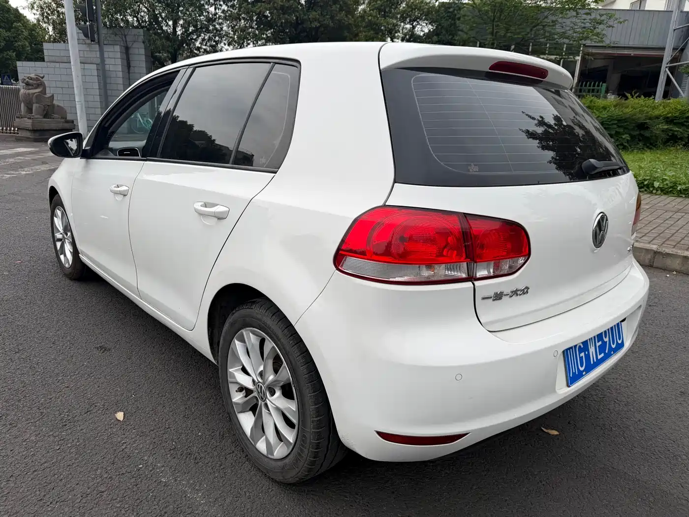 Volkswagen Golf 2012 1.6 Automatic Comfort Type фото 4