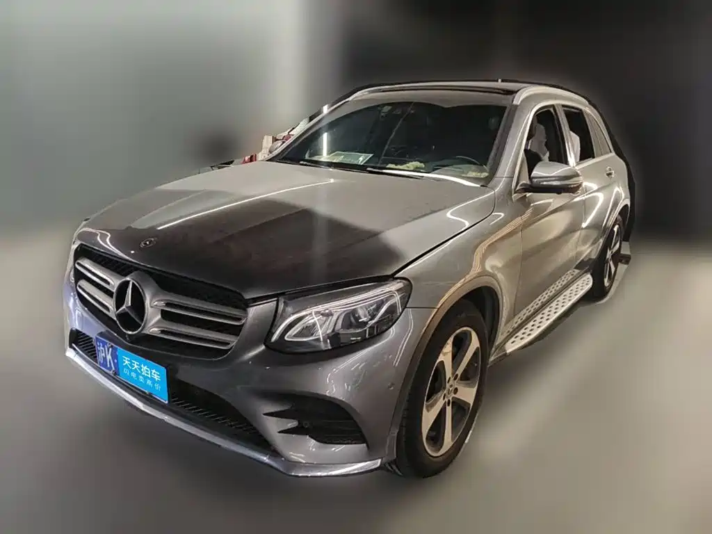 Фото 1 - Mercedes-Benz GLC
