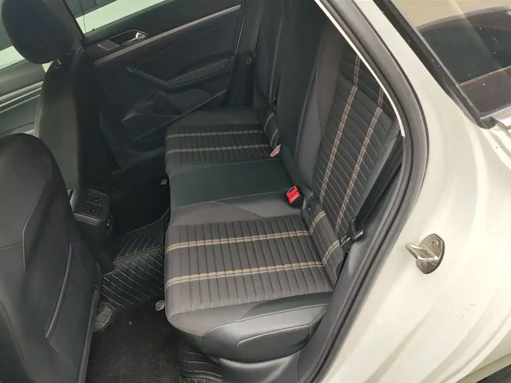 Volkswagen Lavida 2022 280TSI DSG Comfort Edition фото 17