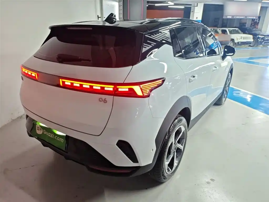 Lynk & Co 06 2025 Renew 1.5T Halo фото 7