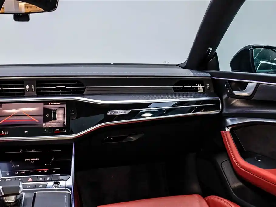 Audi A7L 2024 45 TFSI quattro Black Warrior Edition фото 23