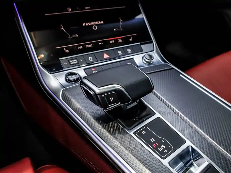 Audi A7L 2024 45 TFSI quattro Black Warrior Edition фото 32