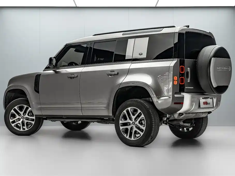Land Rover Defender 2024 2024 110 3.0T P400 XS