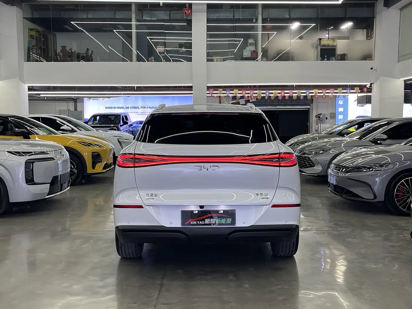 BYD Sealion 06 New Energy 2025 DM-i 170 Pilot Pro Edition фото 6