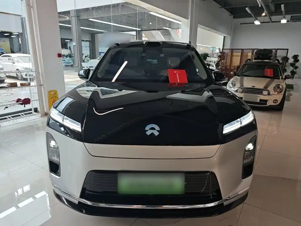 NIO ES8 2026 2025 Model 6-Seat Executive Luxury Edition