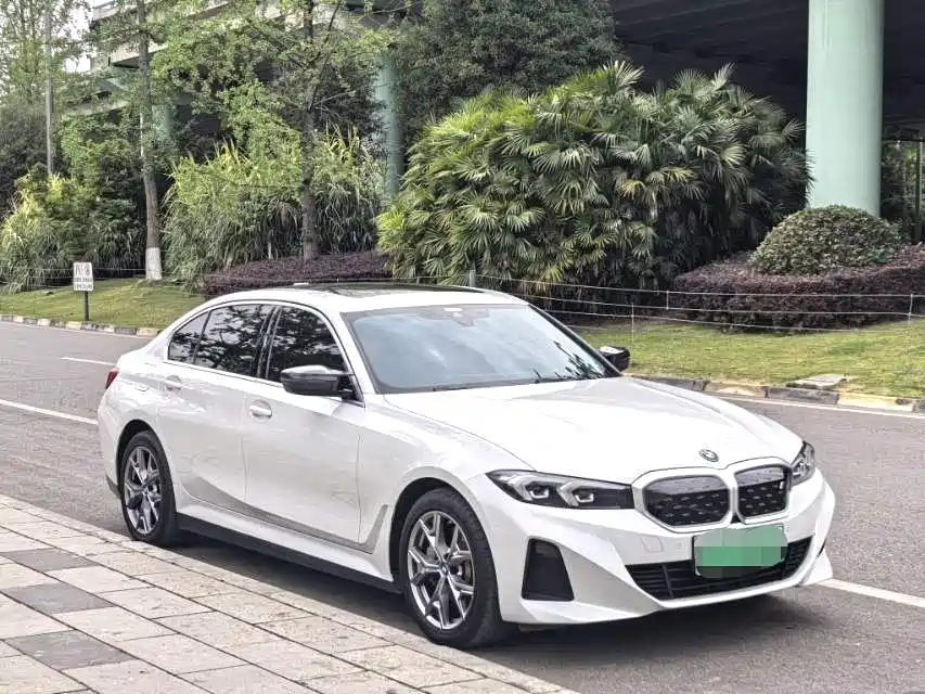 BMW i3 2024 eDrive 35 L фото 3