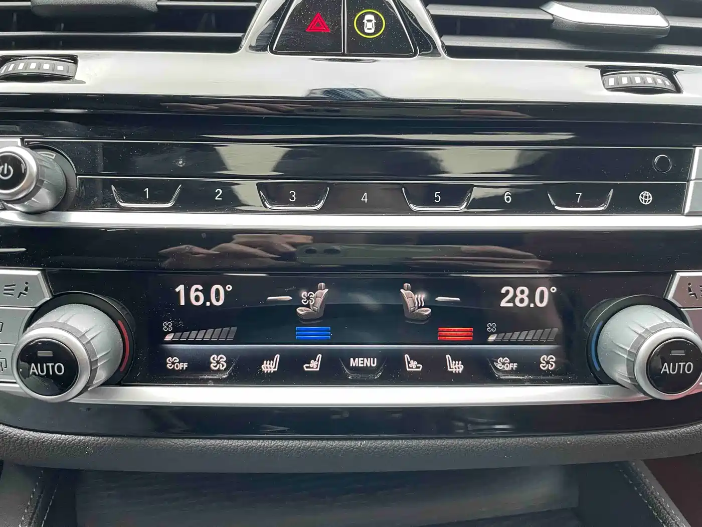 BMW 5 Series 2022 Facelift 530Li Premium M Sport Package фото 23