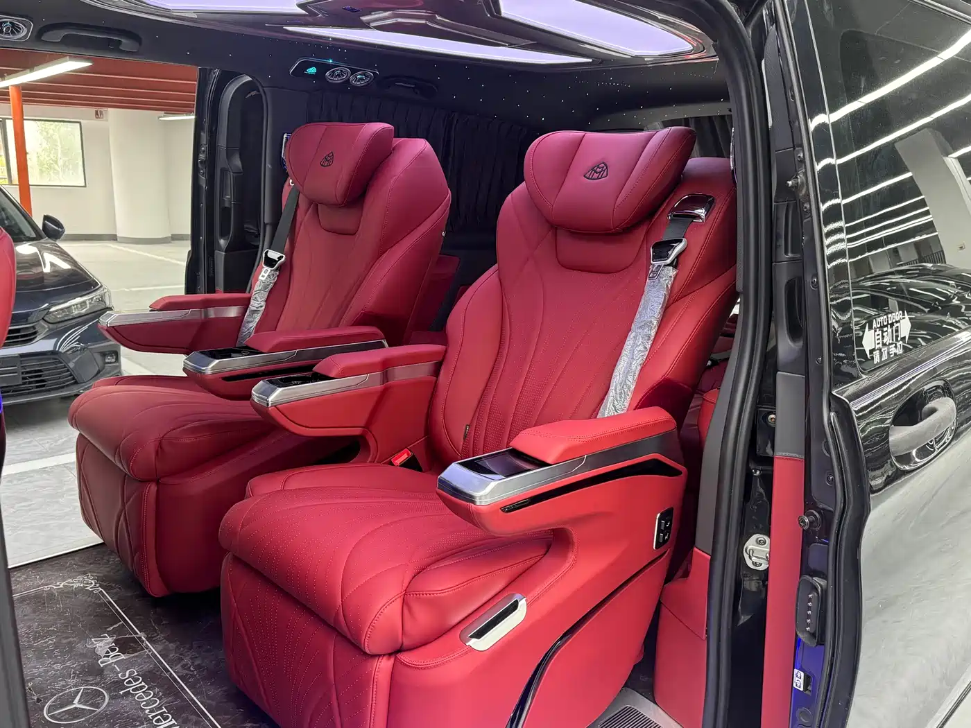 Mercedes-Benz Vito 2016 2.0T Elite Edition фото 9