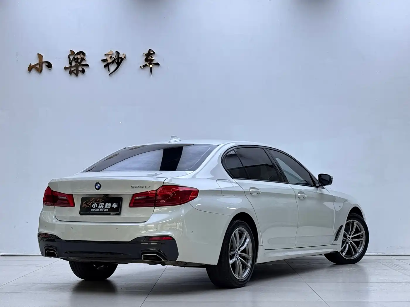 BMW 5 Series 2019 525Li M Sport Package фото 3