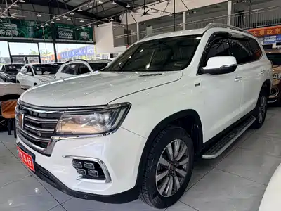 Roewe RX8