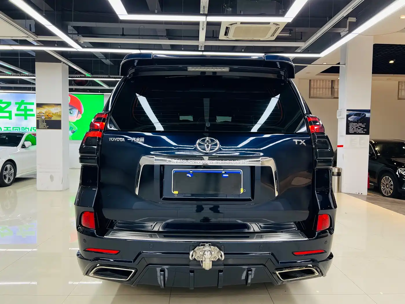 Toyota Prado 2010 4.0L Automatic TX-L фото 18