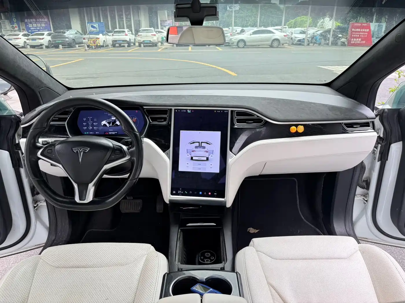 Фото 5 - Tesla Model X
