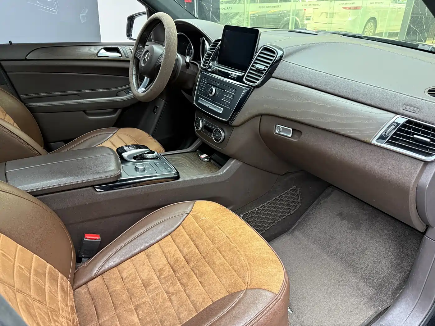 Mercedes-Benz GLE 2016 GLE 400 4MATIC фото 15