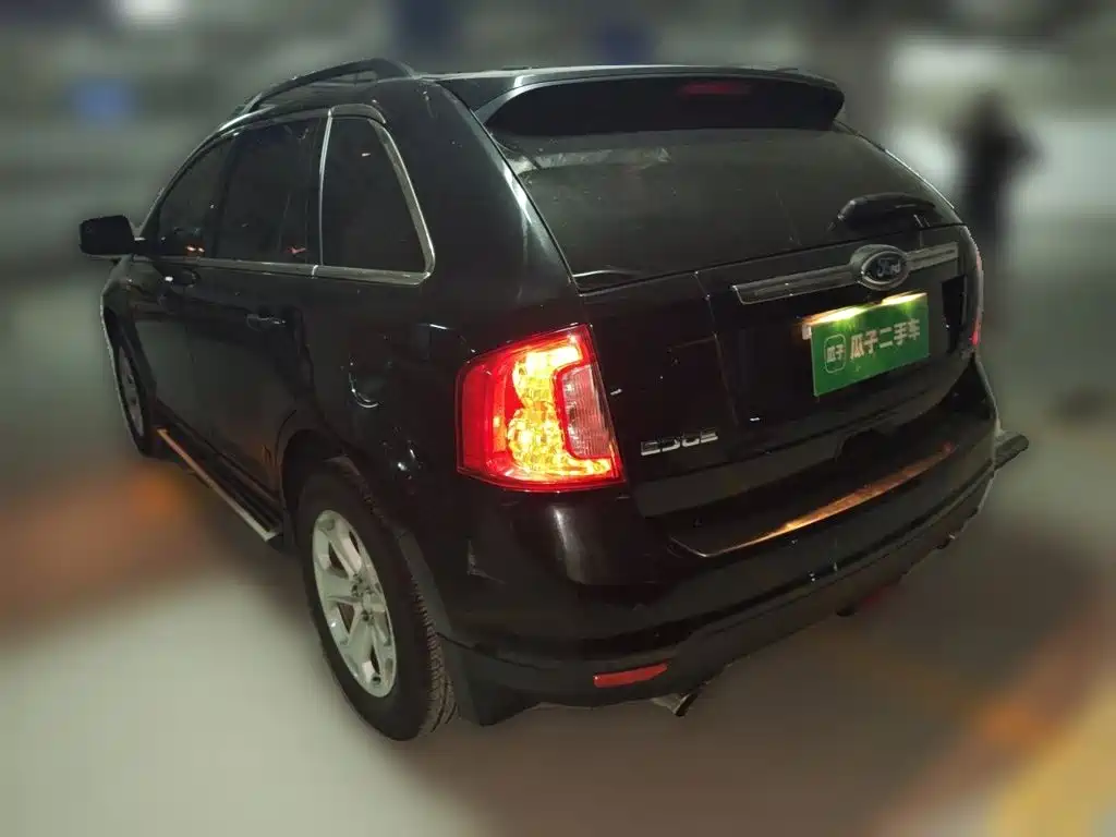 Ford Edge (Import) 2015 2012 2.0T Elite