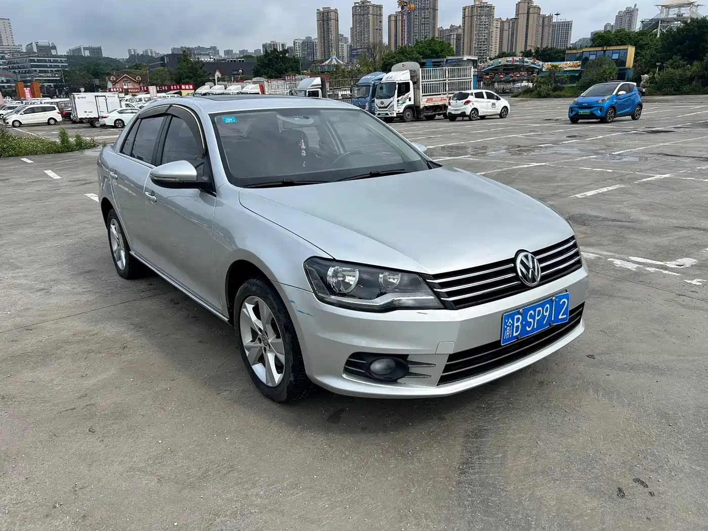 Volkswagen Bora 2014 1.6L Automatic Comfort Edition фото 4