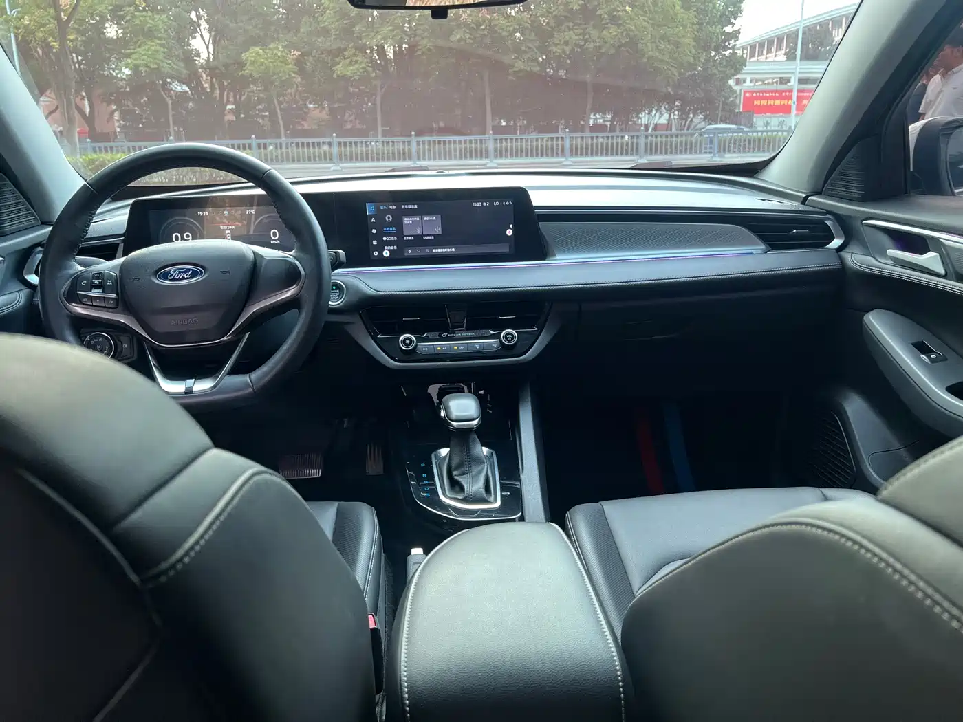 Ford Escort 2022 2021 1.5L Automatic Diamond Edition