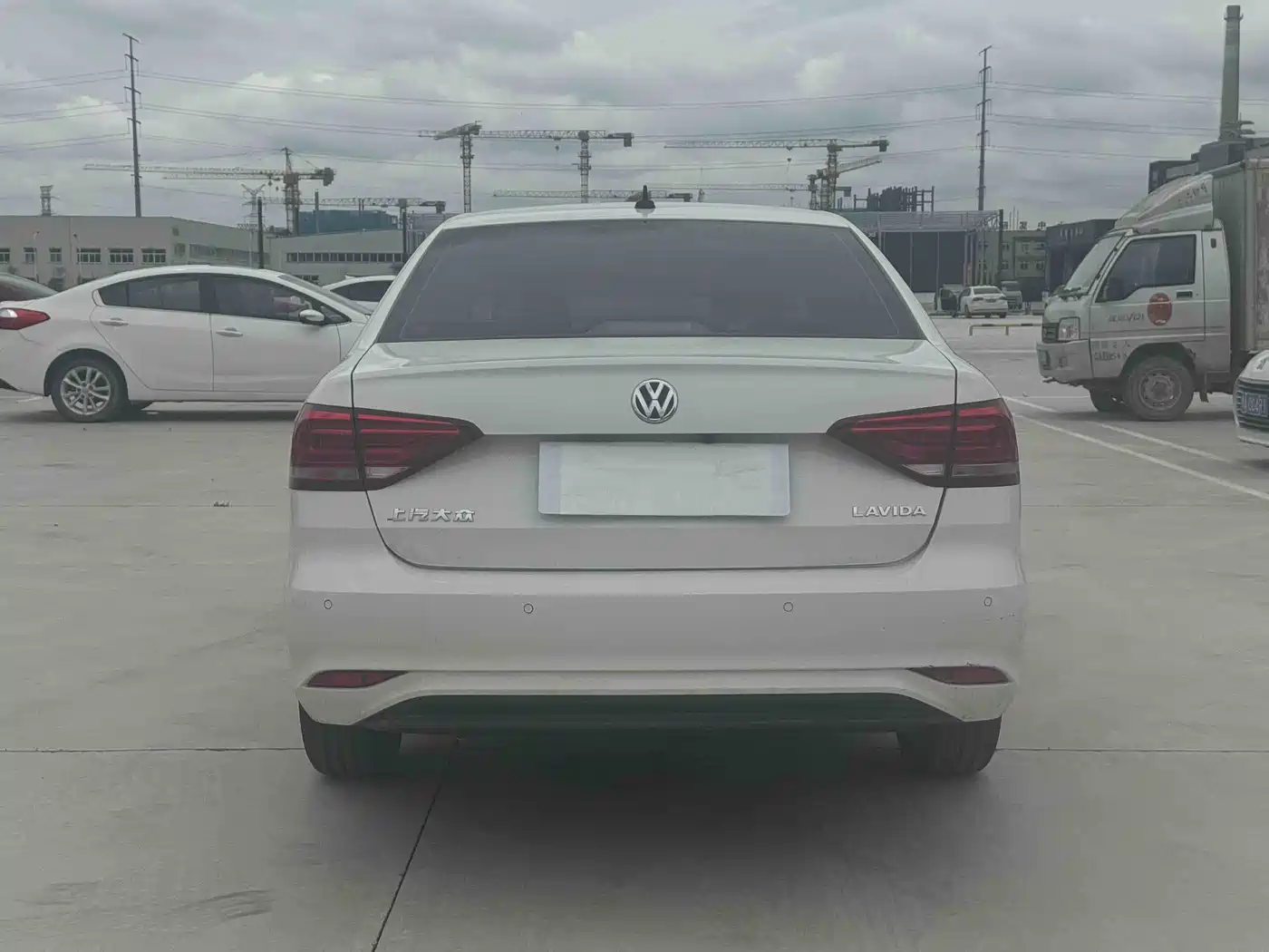 Volkswagen Lavida 2019 Lavida Start 1.5L Auto Trend (China VI) фото 9