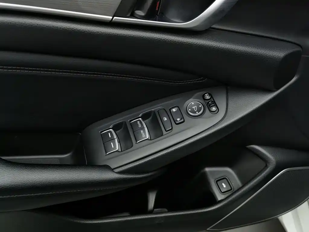 Honda Accord, миниатюра 9
