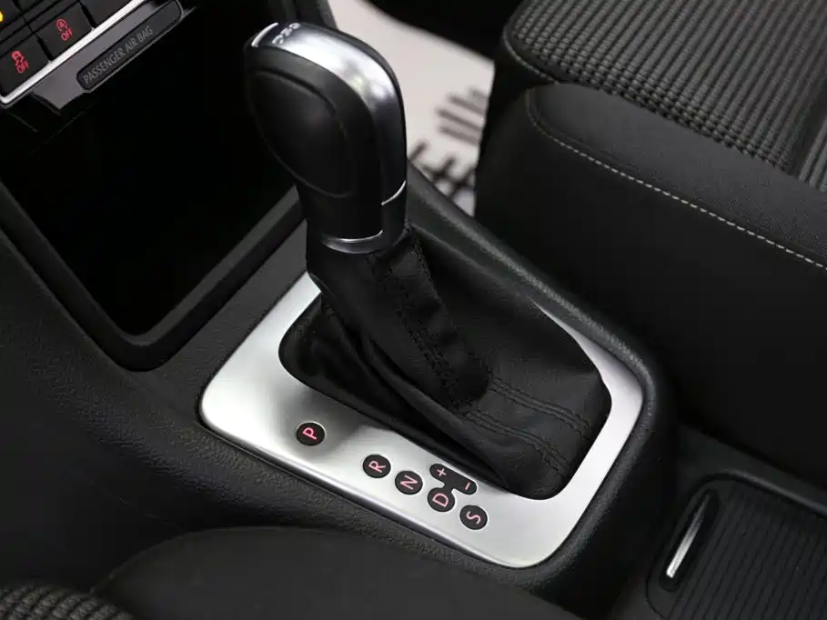Volkswagen Sharan 2017 2016 380TSI Comfort 7-seater
