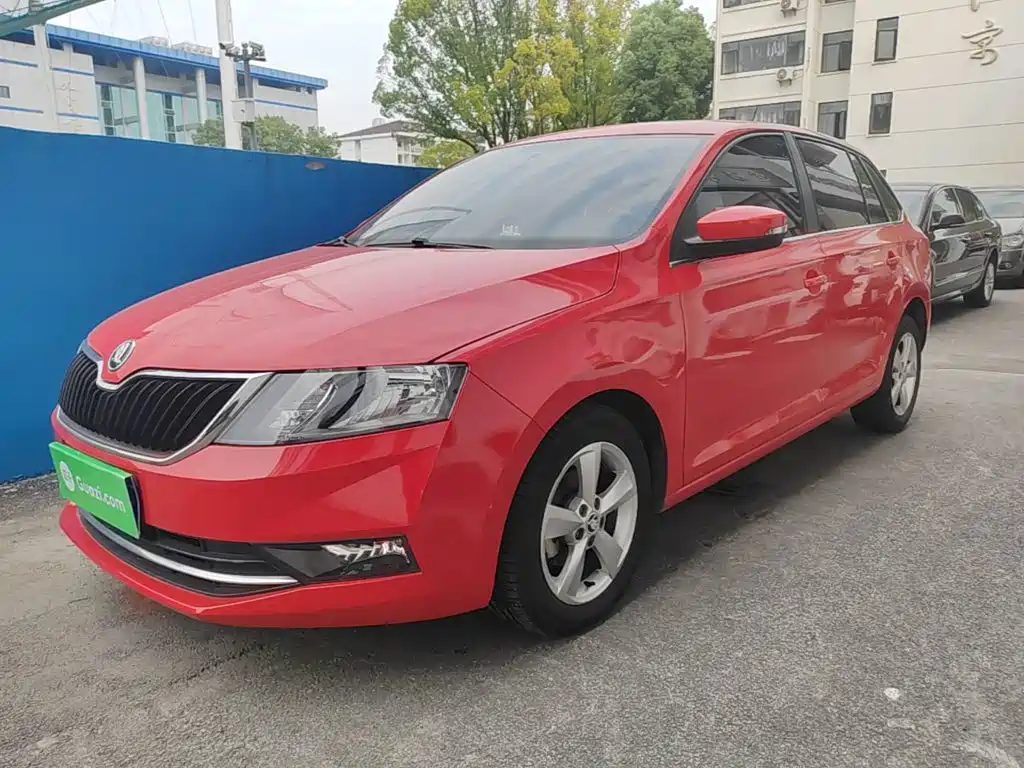 Škoda Skoda Rapid Spaceback 2019 — пригон из Китая
