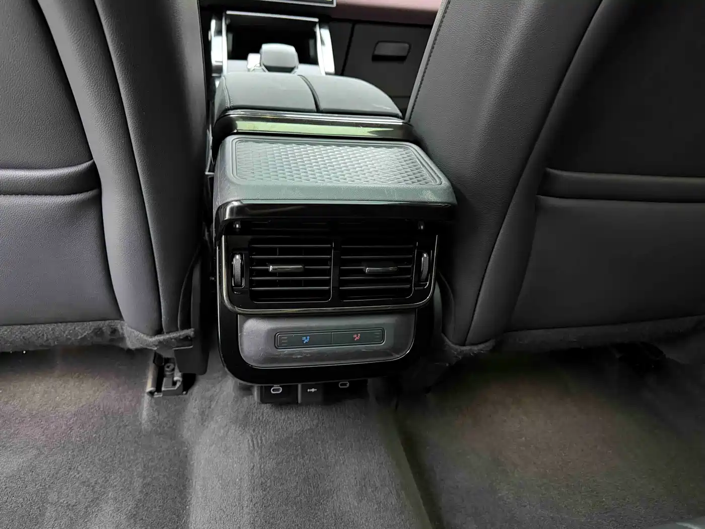 Land Rover Range Rover Evoque 2025 2024 Range Rover Evoque L 249PS Light Master Edition