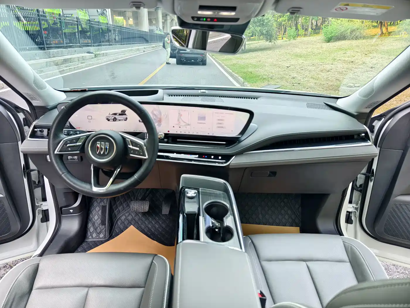 Buick E5 2026 2024 Model Premium Standard Range Audio-Visual Edition