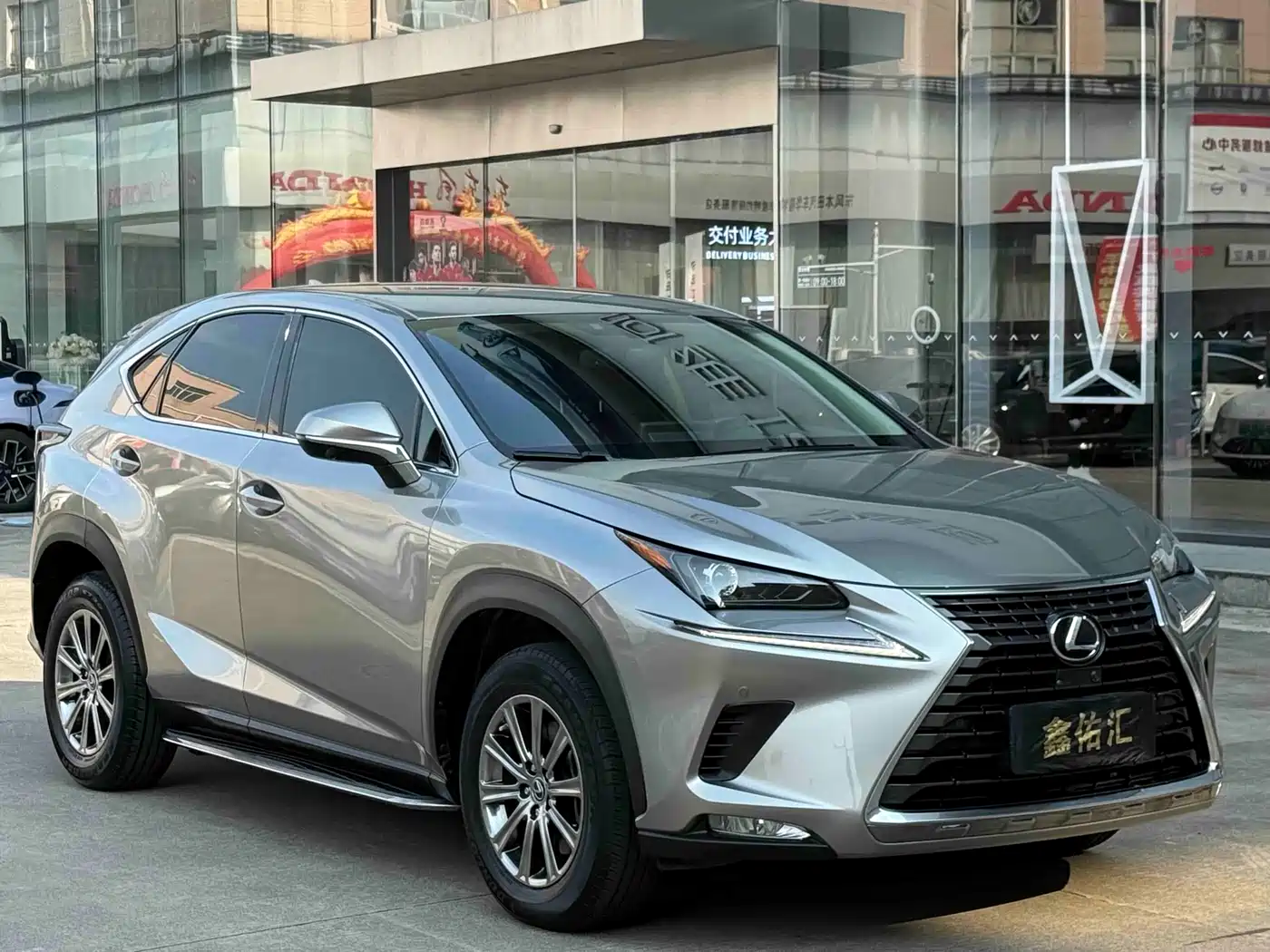  Lexus Lexus NX 2020 200 FWD Sharp Edition China VI