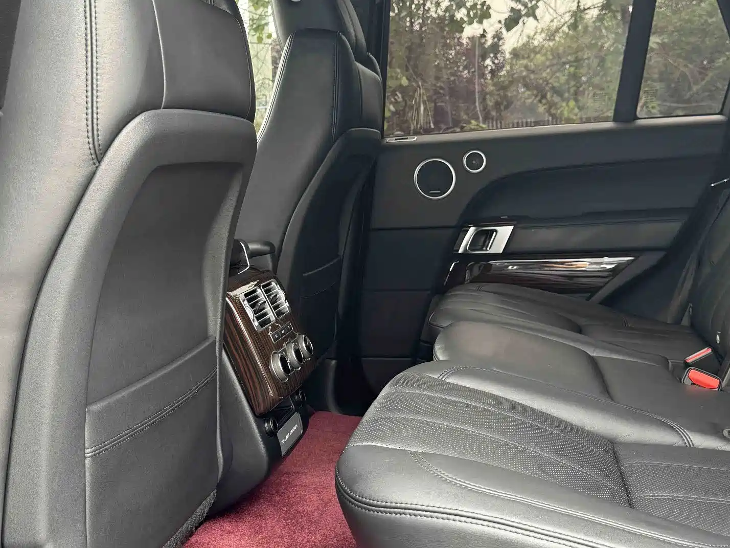 Фото 9 - Land Rover Range Rover