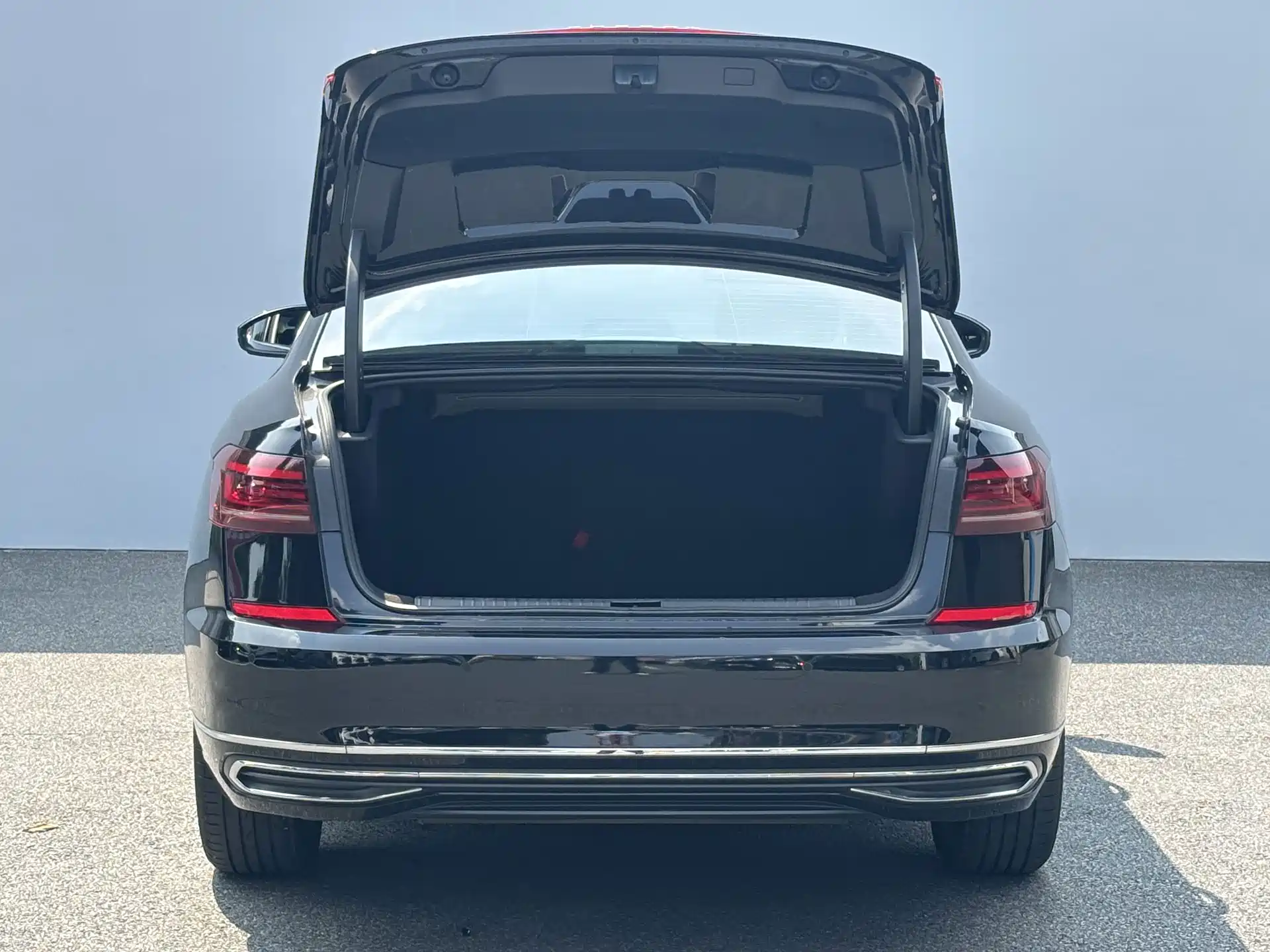 Фото 7 - Volkswagen Passat