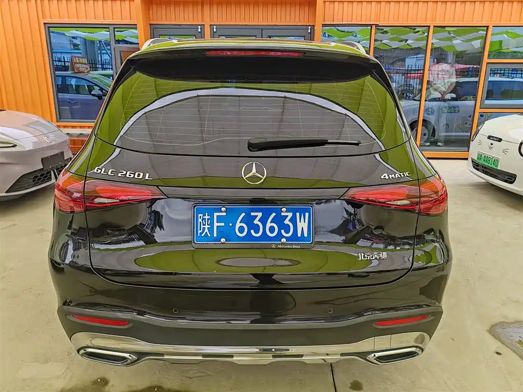 Mercedes-Benz GLC 2023 Facelift GLC 260 L 4MATIC Sport 5-Seater фото 8